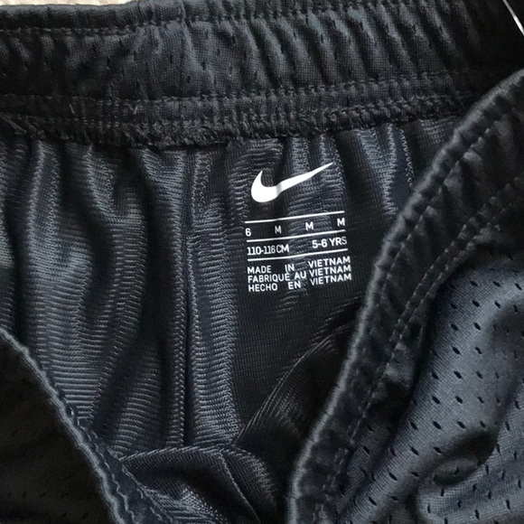 NIKE BOYS SIZE 6 MATCHING SET - Picture 3 of 5